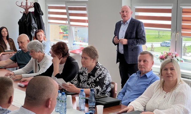 Kanalizacja dla Prusowego Borku, nowe wozy dla dwóch OSP. Gmina Szczytno uruchamia 3 mln zł