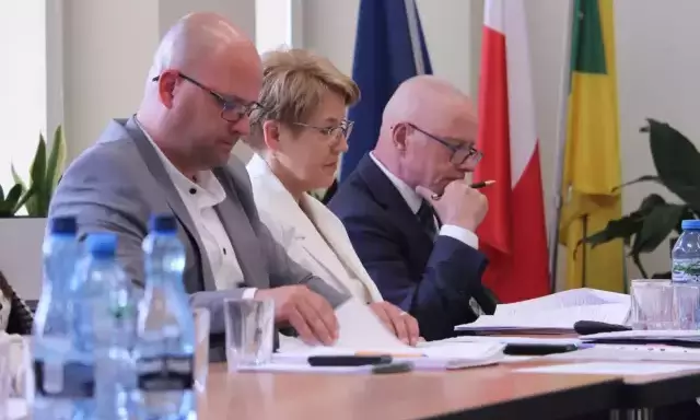 Kolejowa dostanie nową nawierzchnię. Dźwierzuty dokładają też do drogi przy Szczycieńskiej