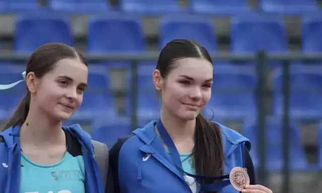 Lidia wzięła srebro, Antonina i Ida brąz. Młodzi z Masurii pokazali się w Olsztynie
