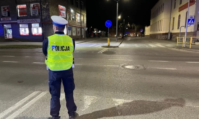 Prawie 2 promile, sądowy zakaz i dwa zdarzenia. Policyjny bilans weekendu w powiecie szczycieńskim