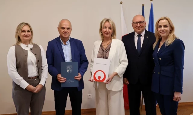 „Staszic” odchodzi od oleju. Szkołę ogrzeje miejska sieć Veolii