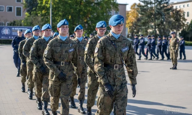 Musztra, dyscyplina i walka o punkty. Ogólnopolski finał klas mundurowych zakończył się w Szczytnie