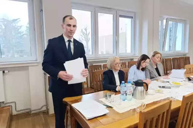 36 proc. budżetu na inwestycje. Ale Rozogi są niemal na końcu kraju w jednym rankingu
