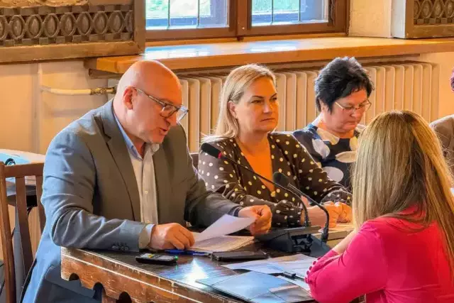 Powiat szykuje budżet na 2027 rok. Własne inwestycje mają zejść do minimum, priorytetem pieniądze z zewnątrz