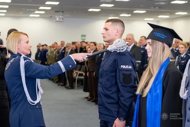 2,5 tys. studentów i 955 nowych na pierwszym roku. Akademia Policji w Szczytnie rozpoczęła nowy rok