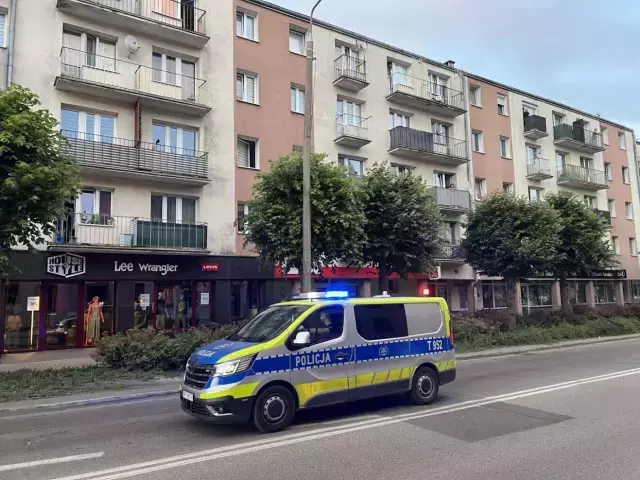 Dwa sądowe nakazy i koniec ucieczki. 45-latek ze Szczytna trafił do więzienia