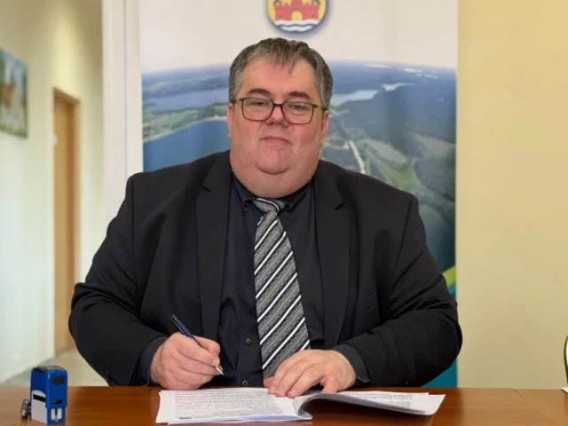 Jedwabno inwestuje co trzecią złotówkę, ale zapłaci za sprawę Helpera. Wójt: bankructwa nie będzie