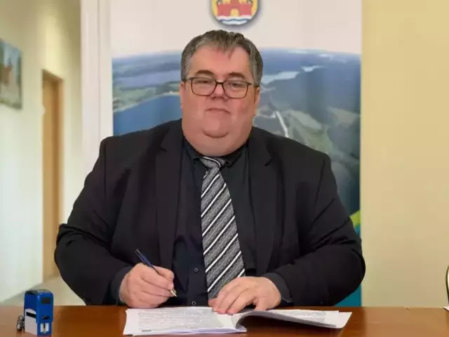 Jedwabno inwestuje co trzecią złotówkę, ale zapłaci za sprawę Helpera. Wójt: bankructwa nie będzie