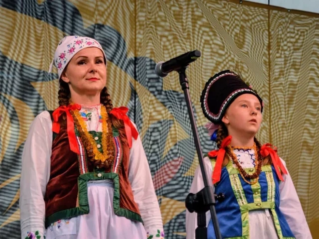Rozogi jadą do Kazimierza. Zespół i młode śpiewaczki wygrały w Węgorzewie