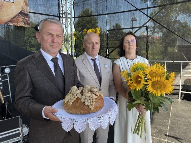 „Za takim chlebem tęsknię”. Jerzy Szczepanek o smaku dzieciństwa i Festiwalu Chleba w Wielbarku
