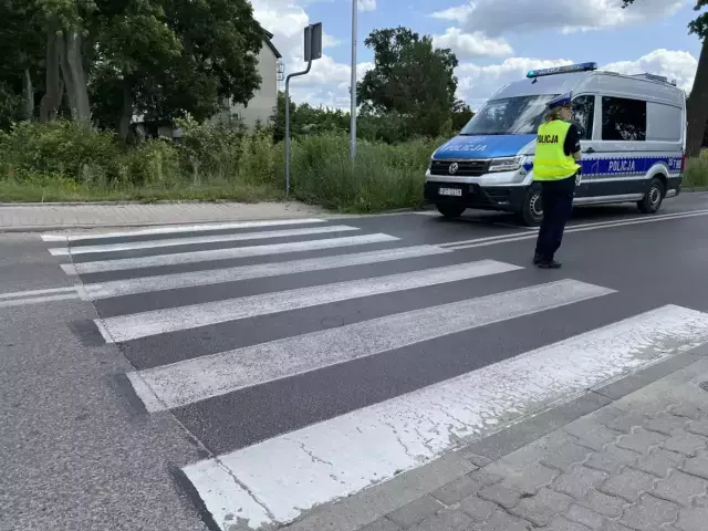 70 lat, Opel i ponad 0,7 promila. Policjanci zatrzymali kierowcę w Rozogach.
