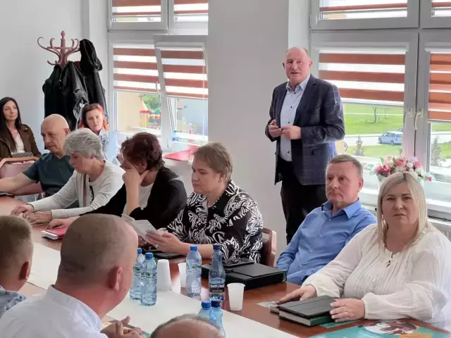 Kanalizacja dla Prusowego Borku, nowe wozy dla dwóch OSP. Gmina Szczytno uruchamia 3 mln zł