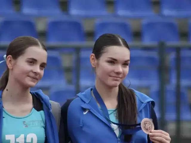 Lidia wzięła srebro, Antonina i Ida brąz. Młodzi z Masurii pokazali się w Olsztynie