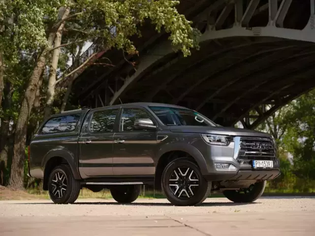 JAC Motors stawia na użyteczność i nowoczesny design. Nowe pick-upy czekają w olsztyńskim salonie Nord Auto