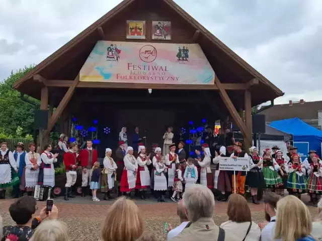 Fragment parku w Jedwabnie pójdzie w dzierżawę. Gmina wskazała cel i stawkę