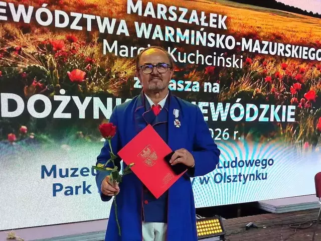 Miało być na kilka lat. Tańczy od 43 i właśnie dostał wojewódzką odznakę