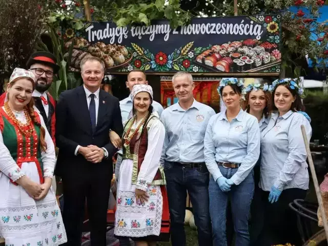 Rozoska Ekipa doceniona w Olsztynku. „Łatwiej poza własną gminą?”
