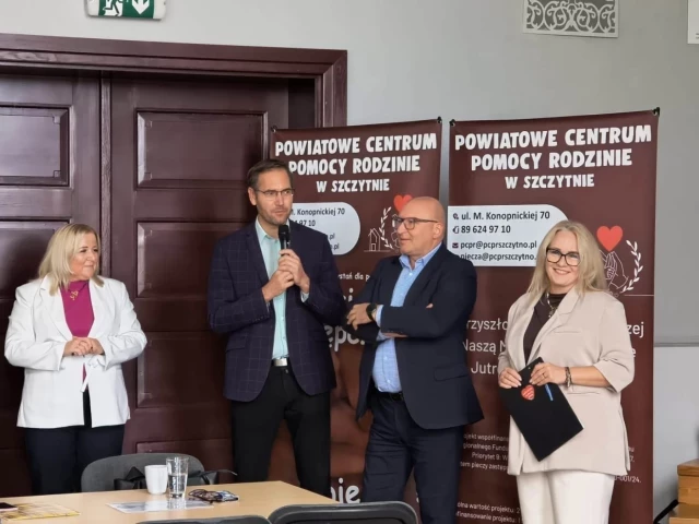 Przemoc nie kończy się na jednym zgłoszeniu. W Pasymiu ćwiczyli, jak reagować wspólnie