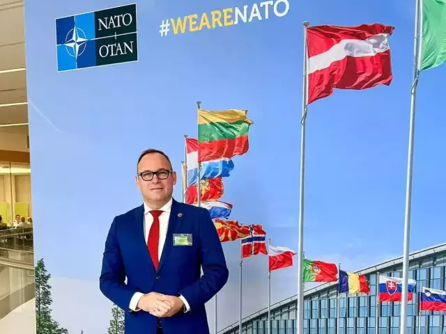 Ze Szczytna do NATO i Komisji Europejskiej. Rafał Wilczek wraca z Brukseli z tematami dla regionu
