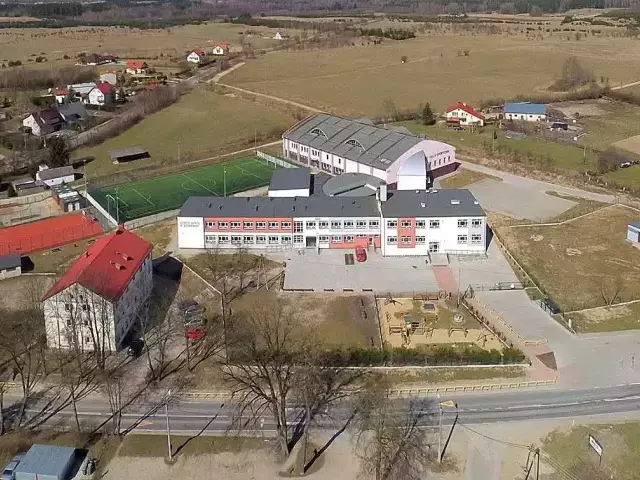 Jedwabno szuka dyrektora szkoły. Kandydaci mają czas do 28 października