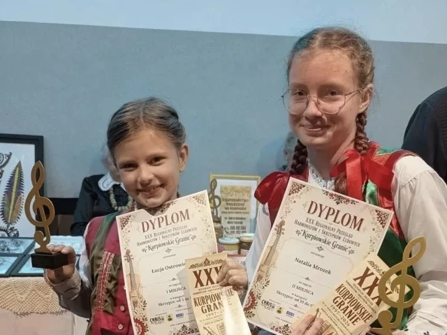 Młodzi z Rozóg zdominowali „Kurpiowskie Granie”. Cztery miejsca na podium dla skrzypaczek
