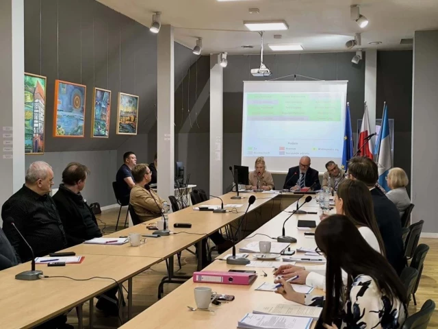 4,6 mln na Orlika, ukrycie pod świetlicą i setki upomnień. Burmistrz Pasymia podsumował trzy miesiące