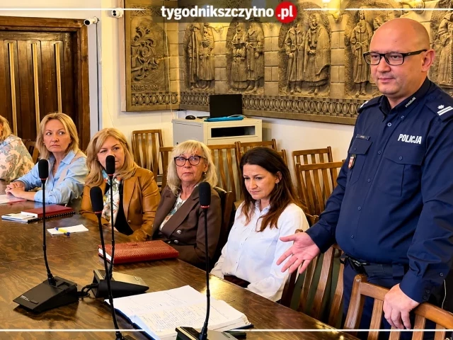 Policja weszła do szkół z codziennymi kontrolami. 174 sprawdzenia w cztery dni
