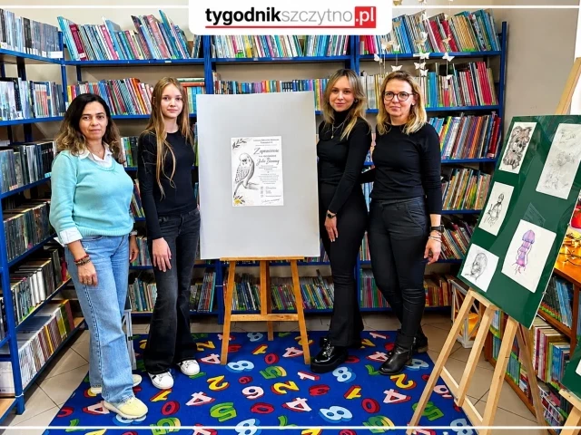 Ósmoklasistka pokazała swoje prace. Biblioteka w Szymanach zamieniła się w małą galerię