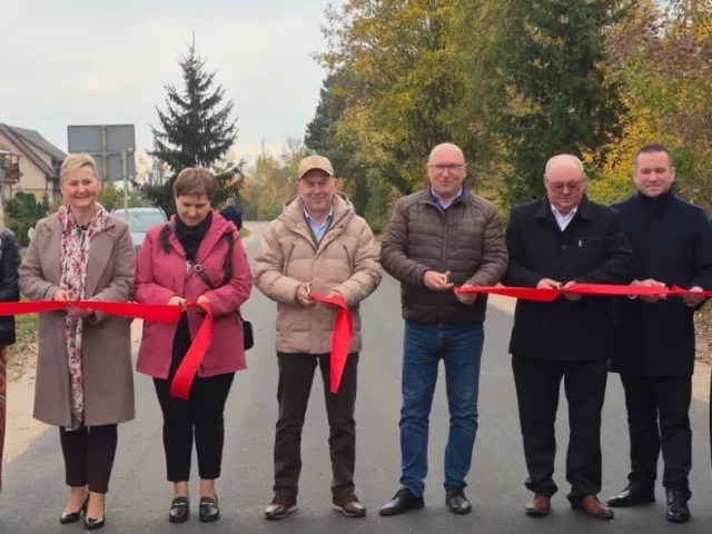 Ponad 6 kilometrów nowej drogi. Domknęli połączenie z Baranowa do granicy powiatu