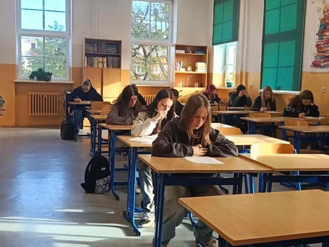 99 uczniów, 15 finalistów. Znamy tych, którzy powalczą o zwycięstwo w konkursie o rynku pracy