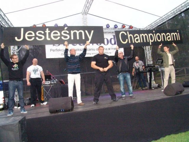 Swedwood silniejszy od Pudziana