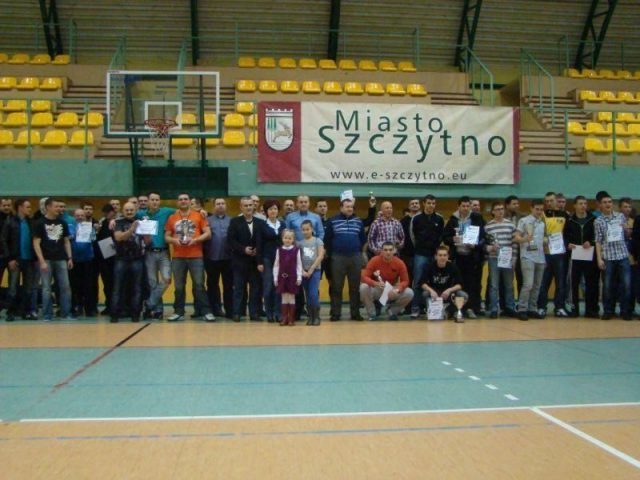 Novum mistrzem halówki!