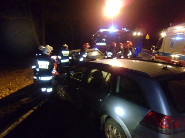 Wypadek z udziałem policjanta, poszkodowane dzieci