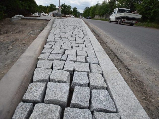 Znikająca zatoka autobusowa