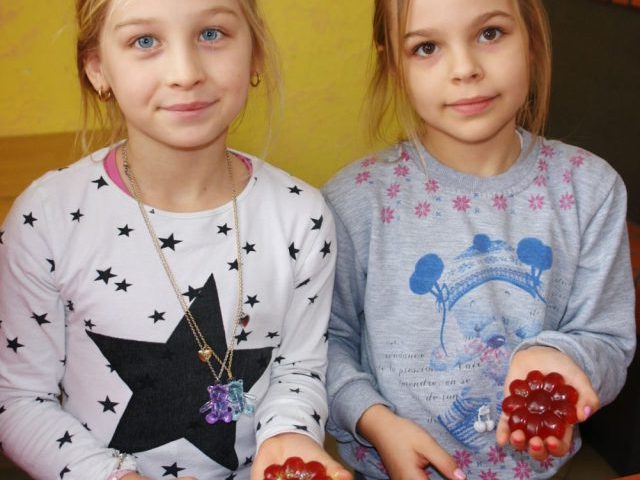 Mydełka w kształcie serca i kwiatków z Orzeszek (zdjęcia)
