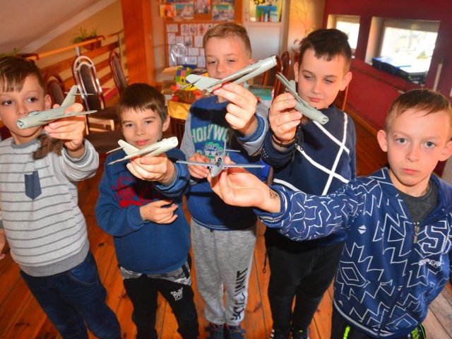 100 modeli samolotów z Rozóg (zdjęcia)