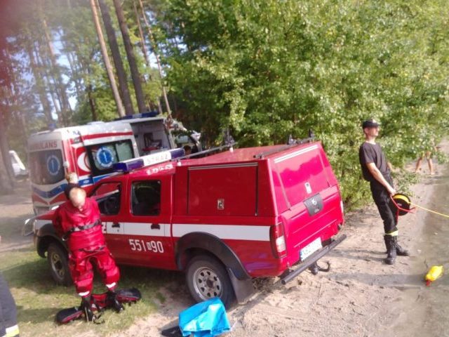 Tragiczna kąpiel w Elganowie - nie żyje 24-latek
