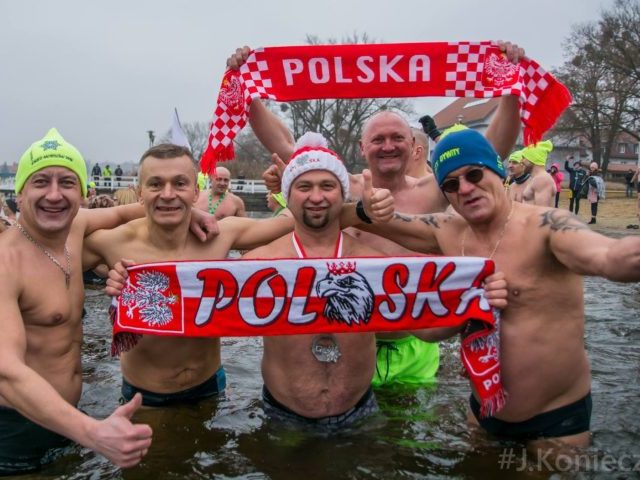 Andrzejkowa inauguracja morsowania (zdjęcia)