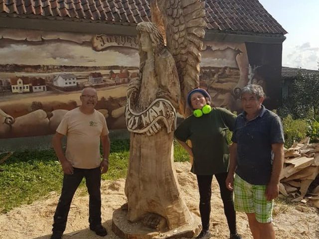 Wioska Aniołów trafiła do TVN