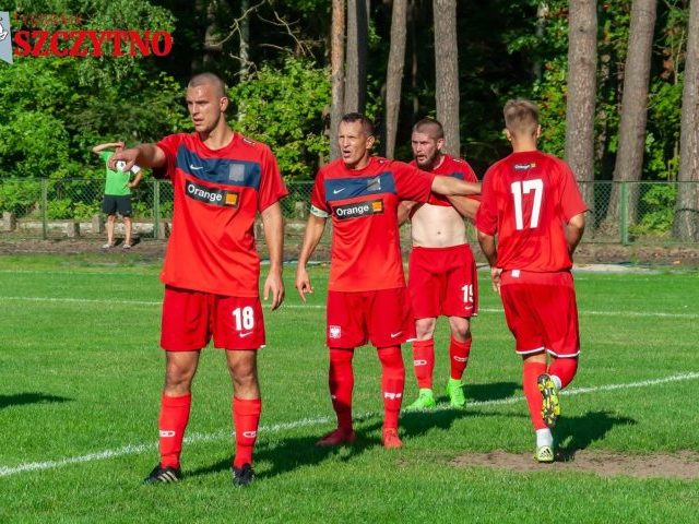 SKS wciąż przy dnie