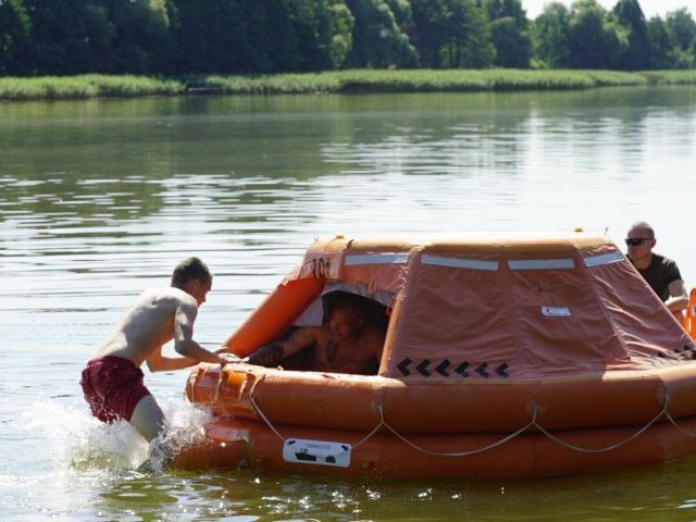 WOT i żołnierze uczyli się działań w wodzie i na lądzie (zdjęcia)