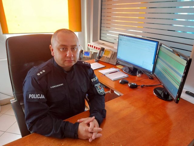„Wziąć tylko sznur i skończyć ze sobą”, policjant uratował 35-latka