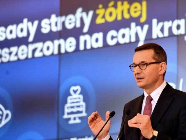 Premier: wprowadzamy obostrzenia, ale chcemy też, by gospodarka pracowała