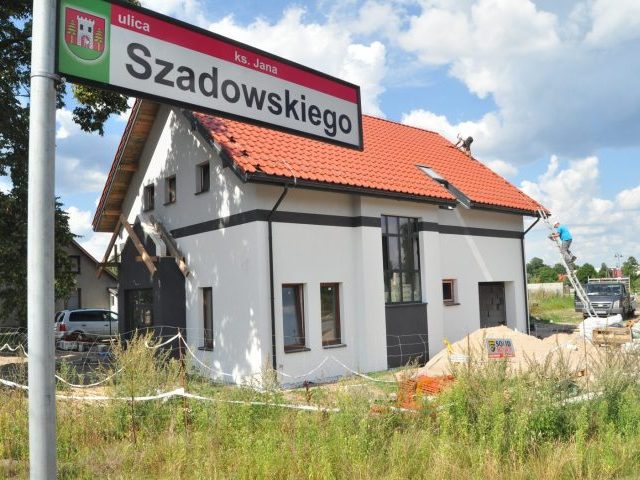 Policjanci dostaną samochód za... posterunek