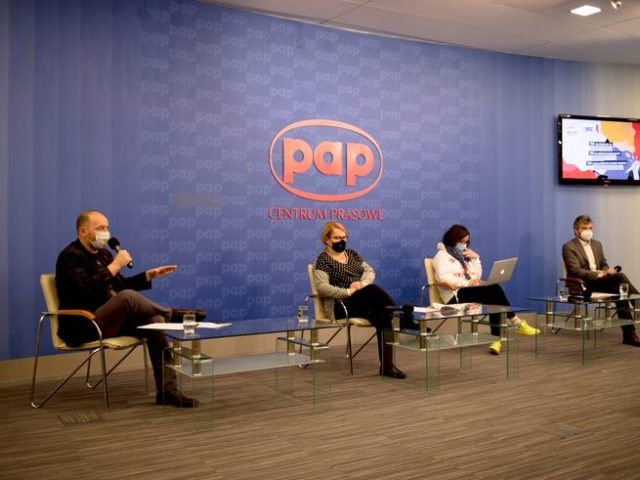 Artyści apelują do prezydenta, premiera i ministra kultury: Ratujcie polską kulturę!