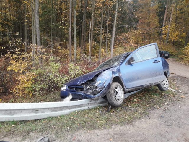 Seat wylądował na barierce, ranne 3-letnie dziecko