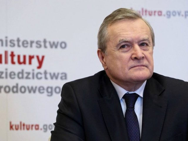MKiDN: minister kultury postanowił wstrzymać realizację wypłat z Funduszu Wsparcia Kultury