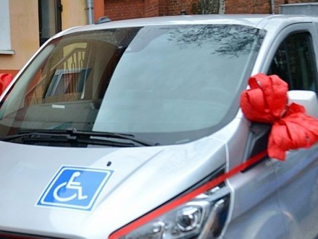 Ośrodki w Orzeszkach i Dźwierzutach z nowymi autami
