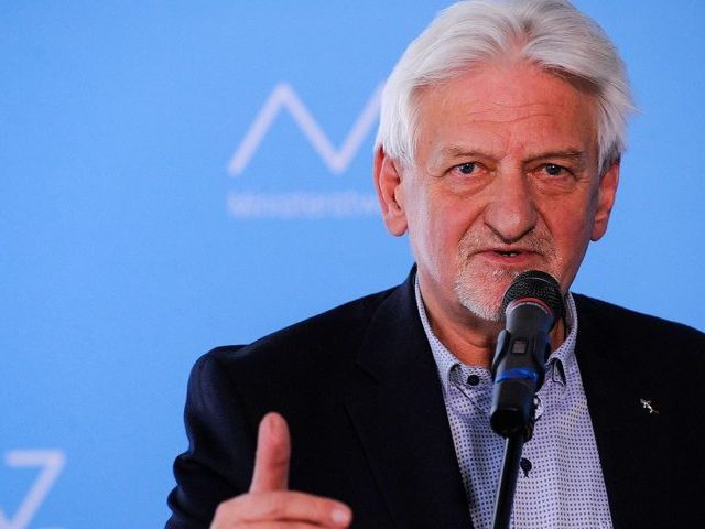 Prof. Horban: mam nadzieję, że 27 grudnia pierwszy Polak zostanie zaszczepiony na COVID-19