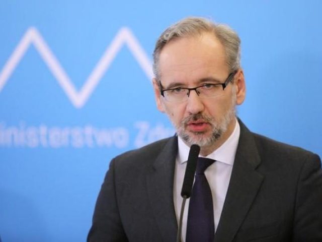 Niedzielski: od 15 stycznia ruszą zapisy na szczepienia przeciw COVID-19